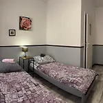 Hostel Koral Στσέτσιν