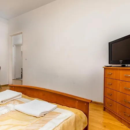 Koral بيت شباب *