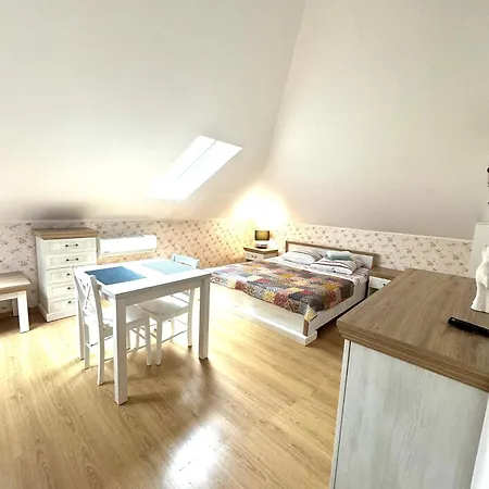 Hostel Koral Στσέτσιν